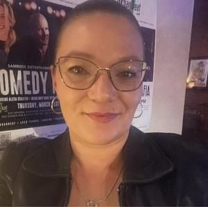 Meet your Posher, Krystnn